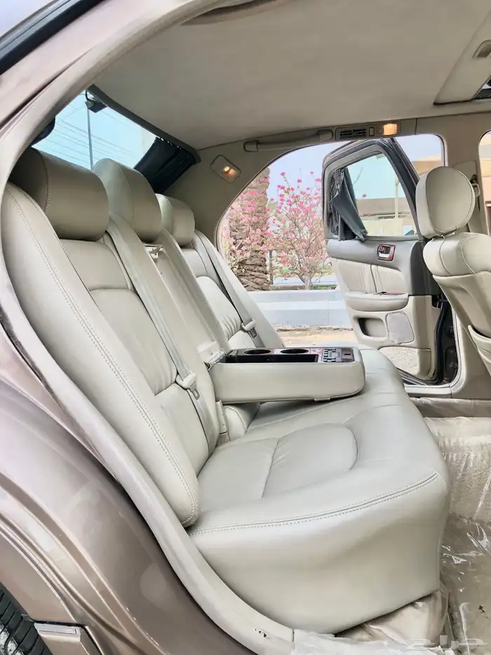 لكزس LS 400 سعودي بلد 33