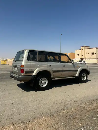 جيب صالو لندكروز موديل 94 ديزل شرط النظافه 1