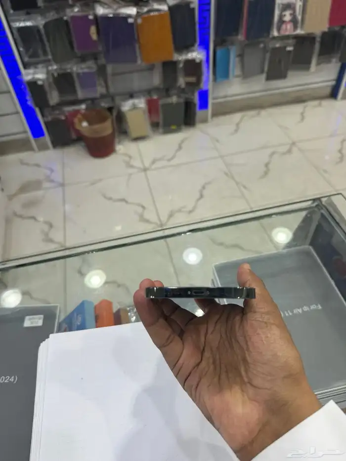 ايفون 13 برو ماكس 256 زيتي 0