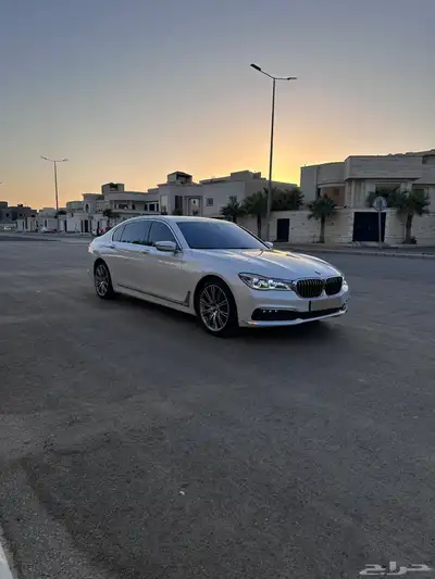 للبيع BMW 730Li 2017 فل كامل 1
