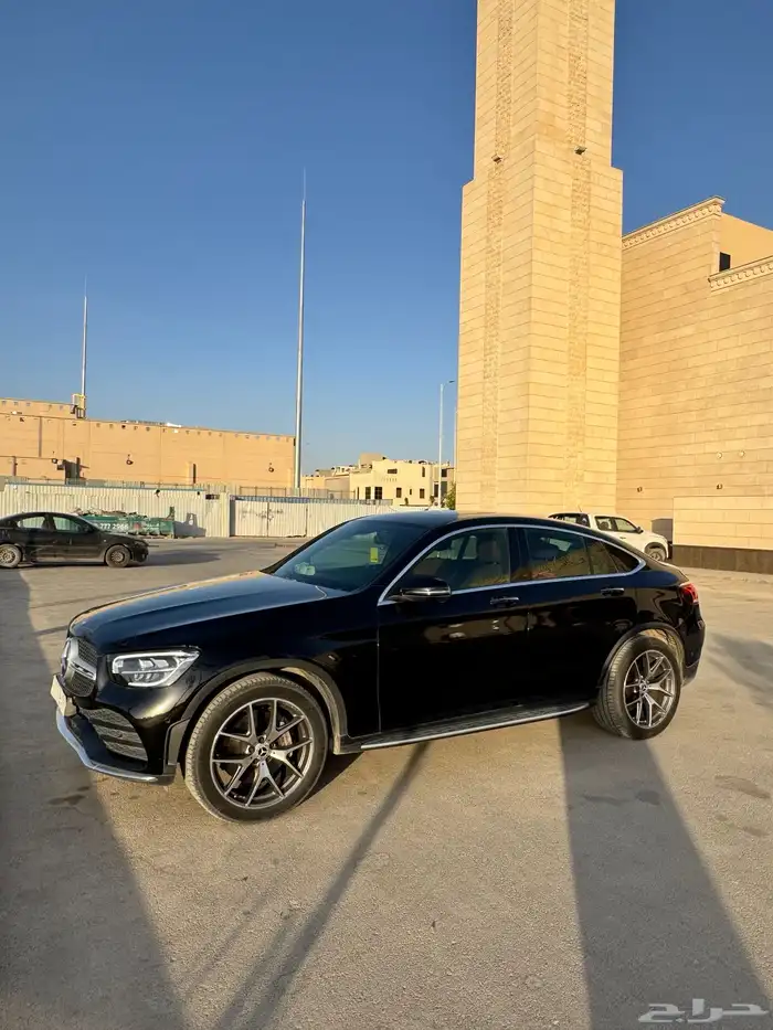 مرسيدس GLC2021 فل كامل 1