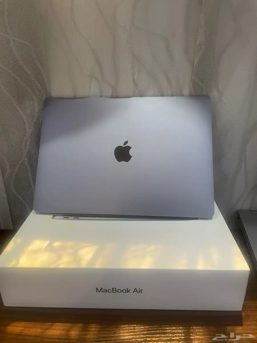 ماك بوك اير كالجديد تماما  MacBook Air 2018-256 GB-Like New 0