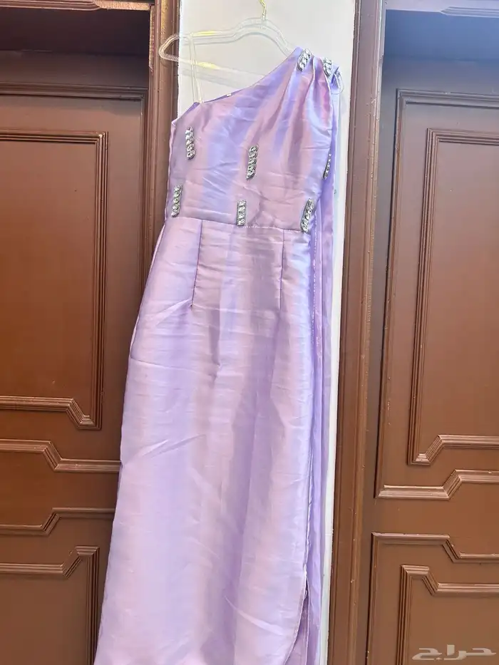 جديد الاثاث والفستان جديد 1