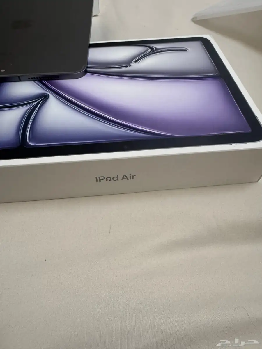 جهاز ايباد اير 11 بوصة M2 معه قلم 4
