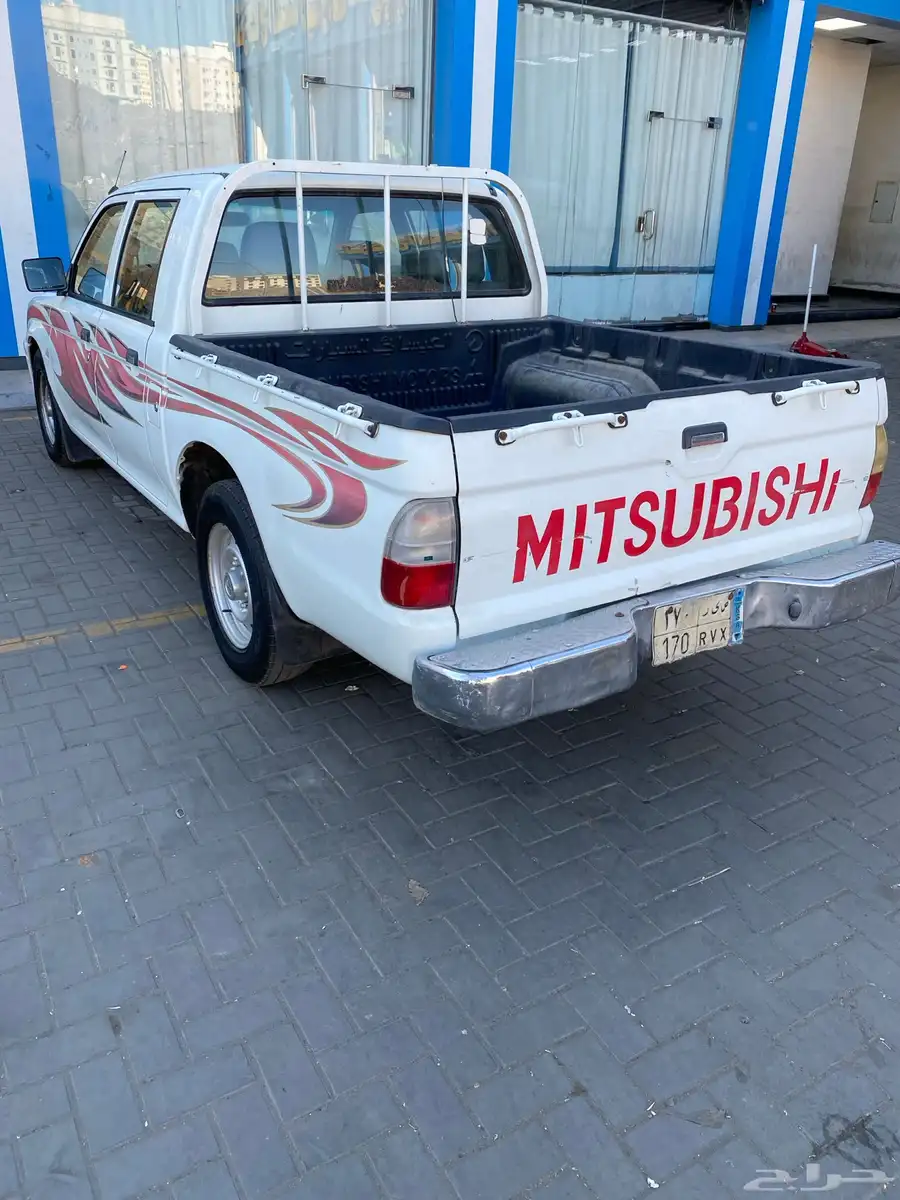 ميستوبيشي غمارتين بنزين 2006 3