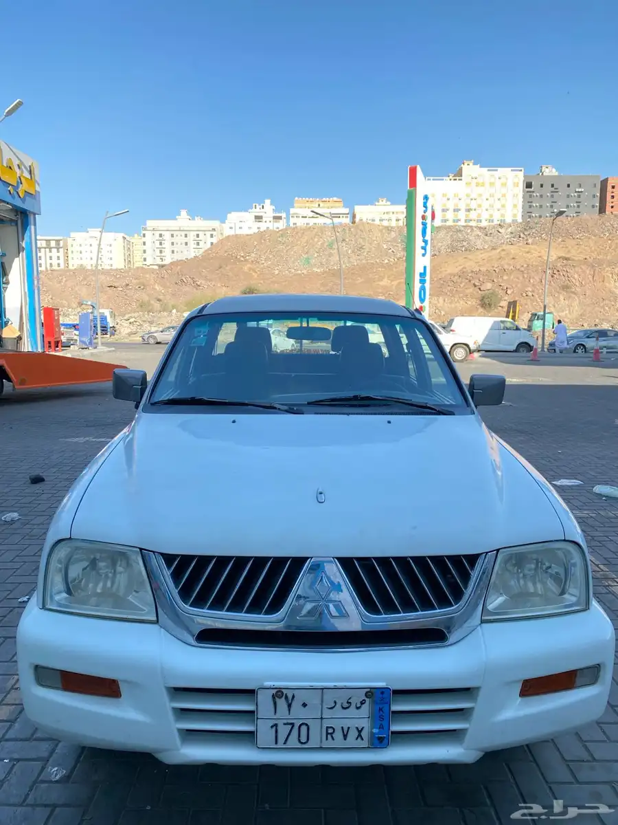 ميستوبيشي غمارتين بنزين 2006 4