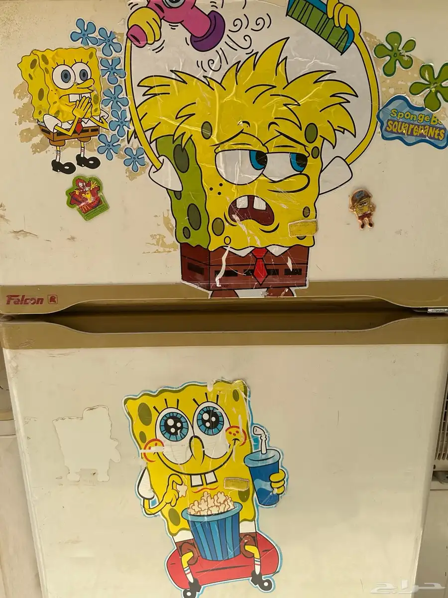 ثلاجه كبيره للبيع 0
