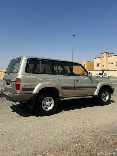 جيب صالو لندكروز موديل 94 ديزل شرط النظافه 7