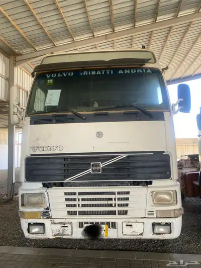 فولفو 1996 0