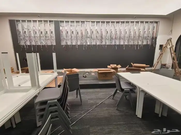 شاشات عرضية وطولية ومتنقلة ومتحركه 12