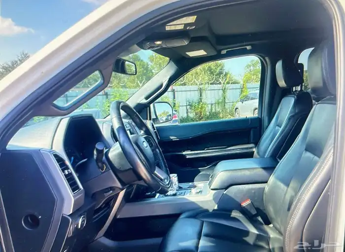 2021 فورد إكسبيديشن XLT 4
