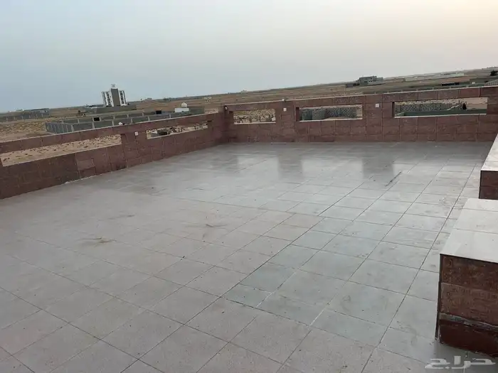 عماره للبيع جوهرة العروس 1084.79 م2 4