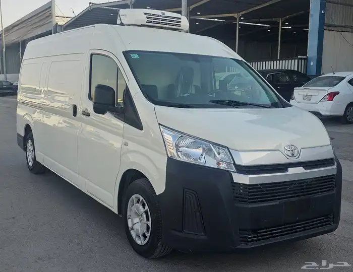 تويوتا هايس باص فان بضاعه سقف عالي 2023 ثلاجة 1