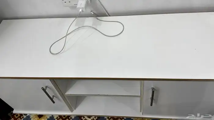 طاولة تلفزيون 0