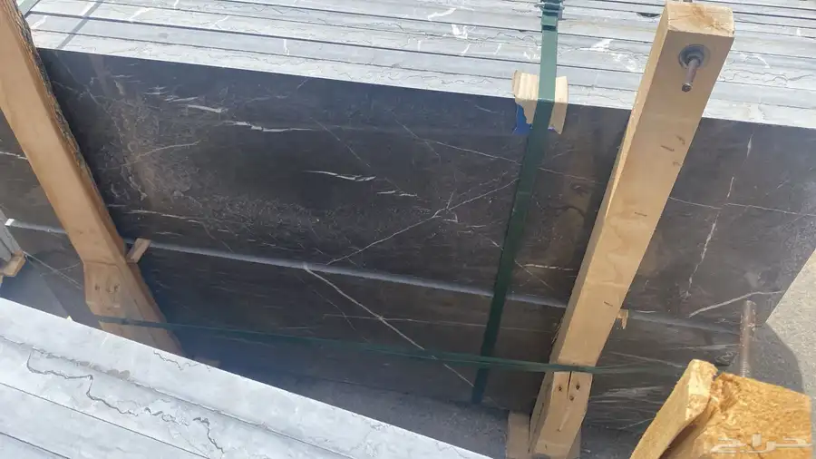 رخام ادراج ترافنتينو عماني بيترا جري 3