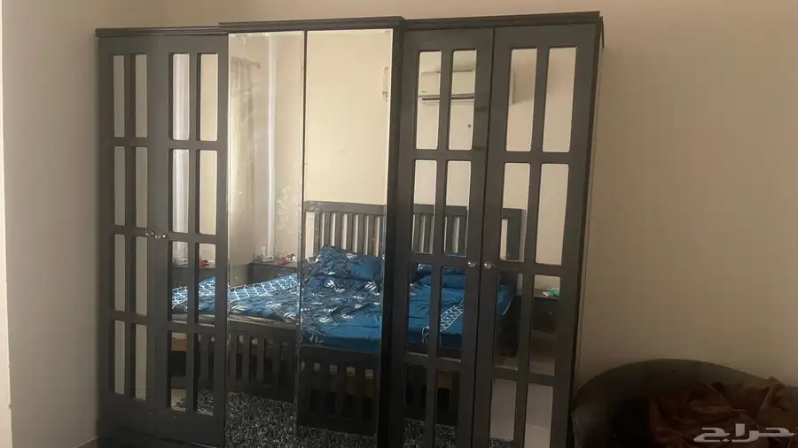 غرفة نوم كبيرة كاملة بحالة الجديد index