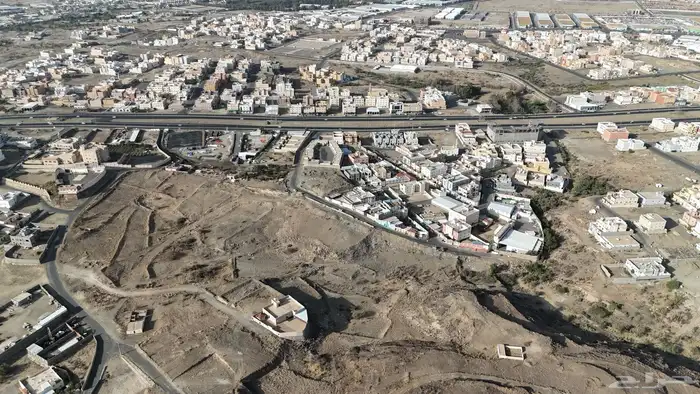 ارض زراعية للبيع في موقع ممييز مساحة 60634م خميس مشيط 14