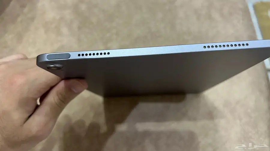 ايباد اير 11 بوصة M2 1