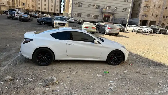 جينسيس كوبيه 2011 7