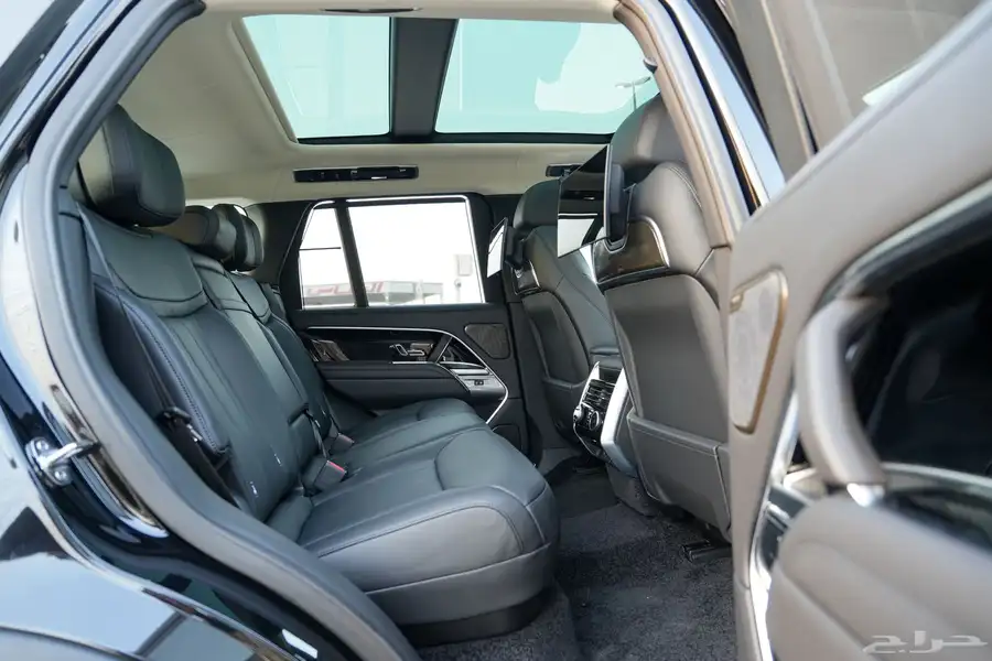 Range Rover V8 Autobiography 2025 اصفار ضمان خمس سنوات 9