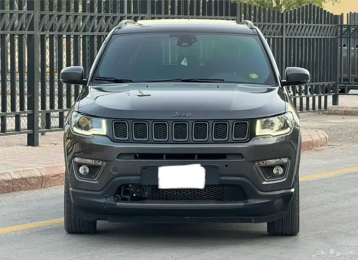 جيب كومباس 2021 ممشى 40 الف فقط دبل 0