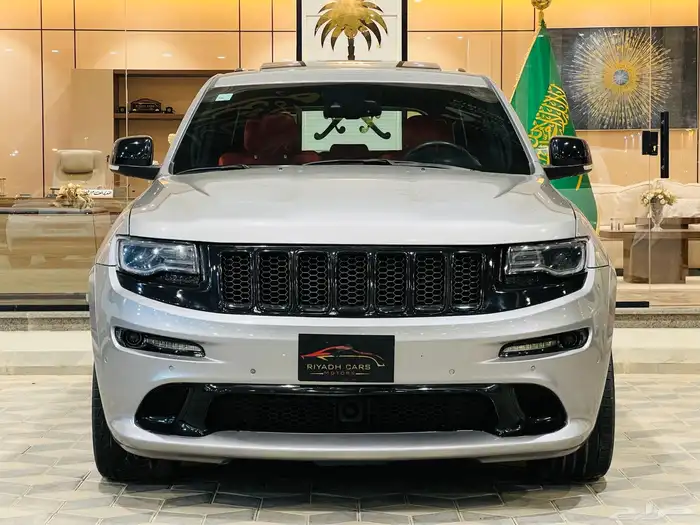 جراند شيروكى 2014 SRT 6 4 بحاله ممتازه 0