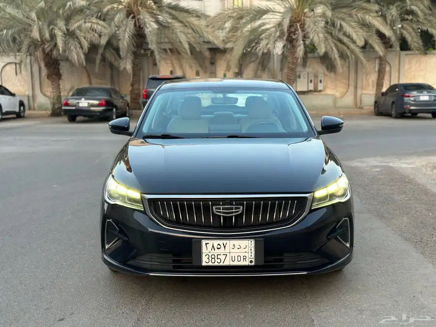 جيلي امجراند 2023 ب 28 الف 1