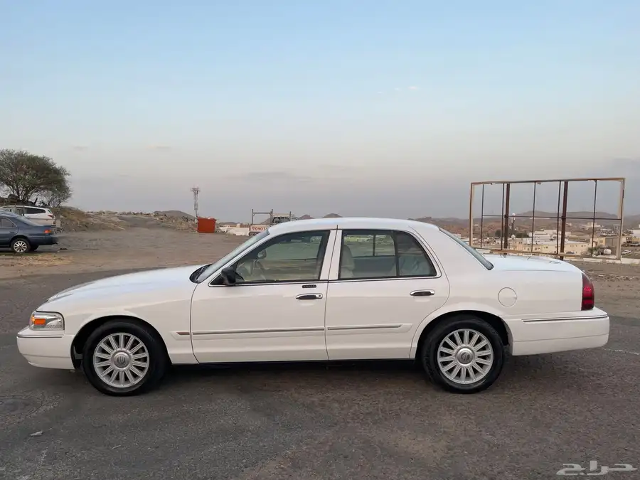 فورد جراند ماركيز - 2006 - فل كامل 17