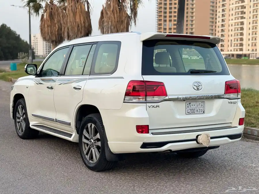 جيب vxr مخمل ممشى 305 الف. 5