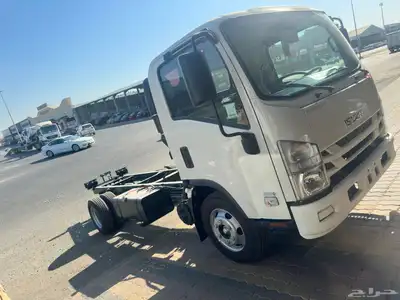 ايسوزو دينا 5 طن شاص 4.95 متر 2025 العيسي ياباني 2