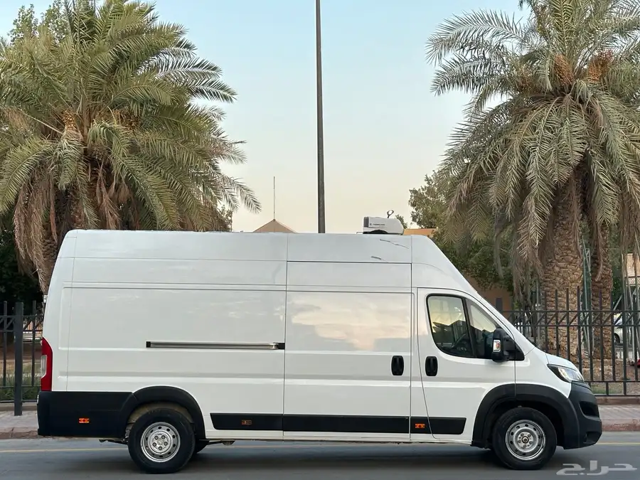 بيجو بوكسر ثلاجة موديل 2021 قير عادي ديزل 3