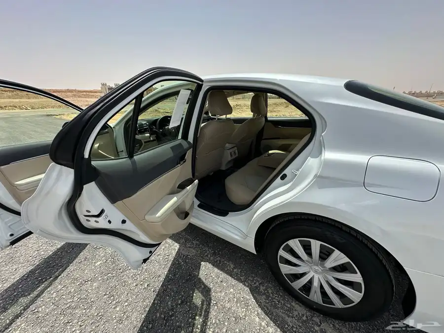 كامري 2021 LE ستاندر بدي ومتحركات وكاله قمه النظافه 22