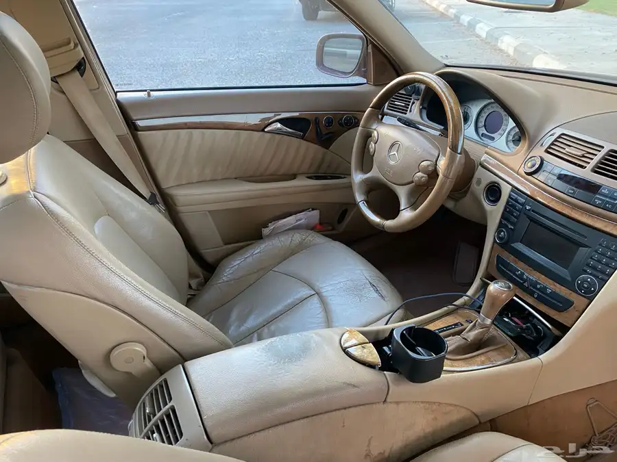مرسيدس E280 2009 وارد الامارت تشليح 19
