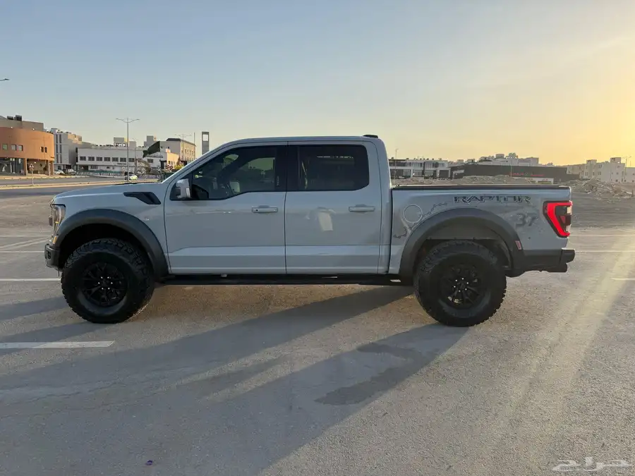 فورد F150 رابتر 2023 37 فل كامل index