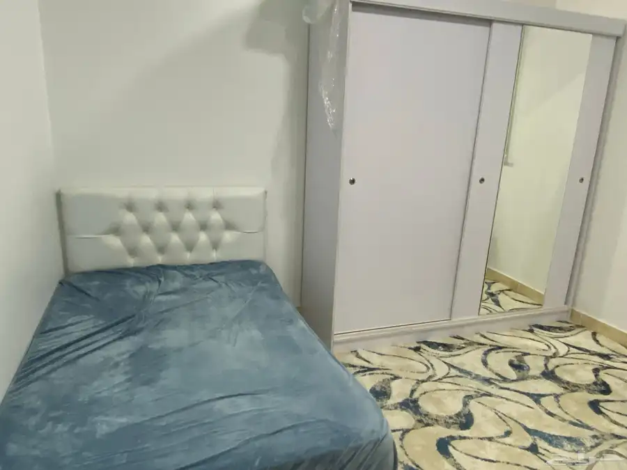 اثاث غرفة نوم دولاب سرير نفر ونصف  مرتبه  تسريحه   شوفونيره 6