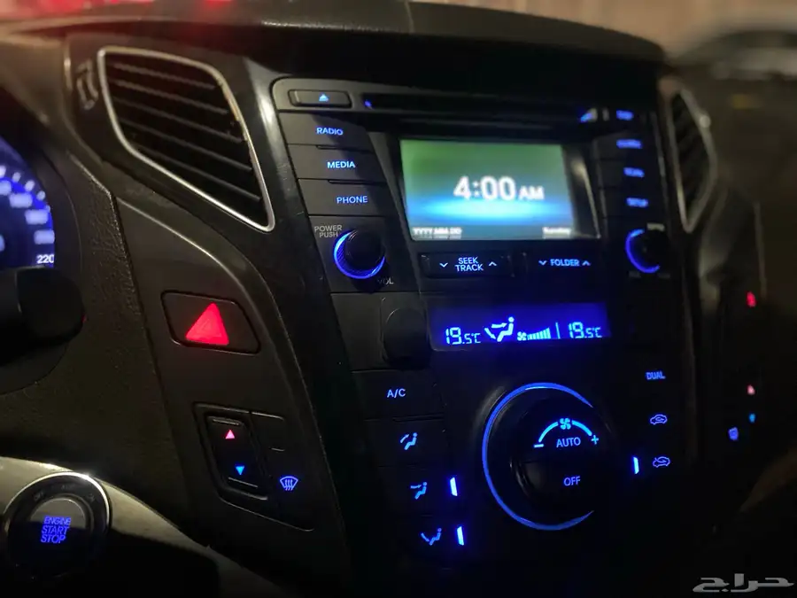 هيوندايi40-2016بحالةممتازةماشي205ألف سوم24500 5