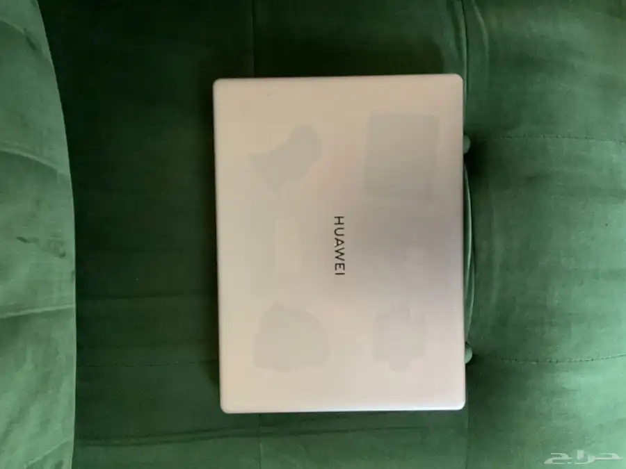 للبيع لابتوب Huawei MateBook بحالة ممتازة 0