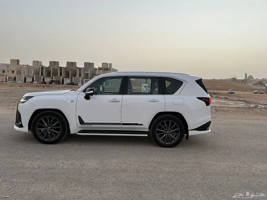 لكزس اف سبورت 2024سعودي ضمان الوكيل تشييكاته وكاله 5