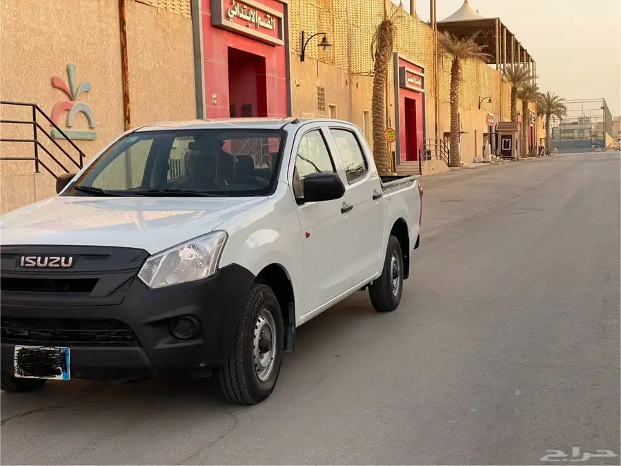 ايسوزو ديماكس غمارتين ديزل 2020 1
