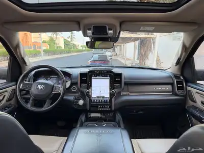 دودج رام ليمتد 2021 بترومين 25