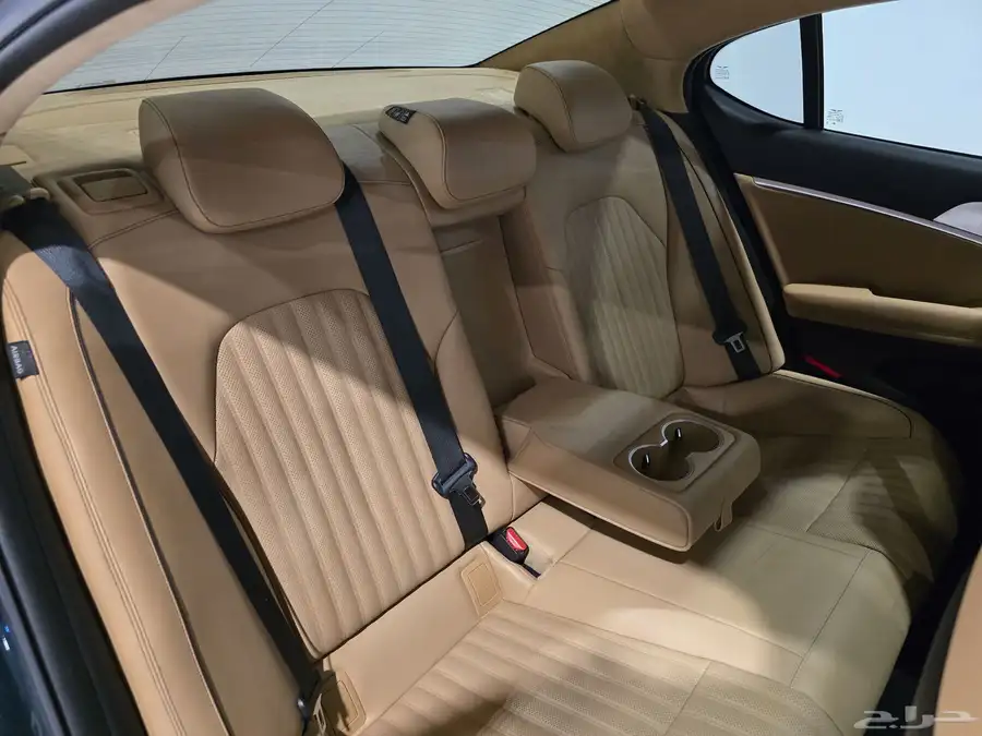 جينسس G70 موديل 2024 بلاتينيوم بحاله ممتازه 7