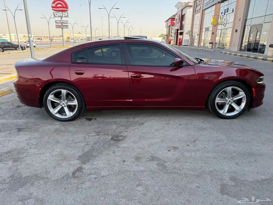 تشارجر 2018 SXT PLUS فل كامل 6 سلندر 4