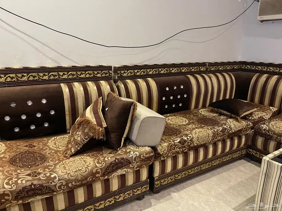 كنب للبيع ب 250 بدون التوصيل 0
