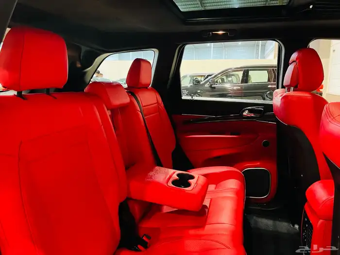 جراند شيروكى 2014 SRT 6 4 بحاله ممتازه 9