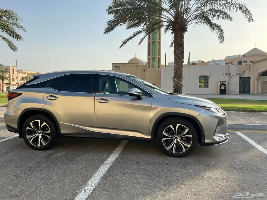 لكزس RX350. 2021 index