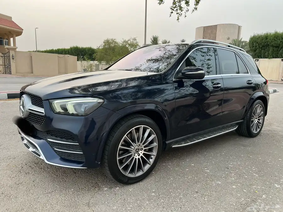 مرسيدس ( GLE450 ) موديل 2022 مع AMG kit شبه جديده 0