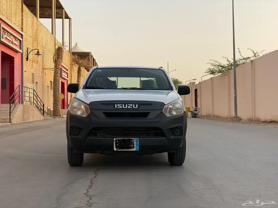 ايسوزو ديماكس غمارتين ديزل 2020 0