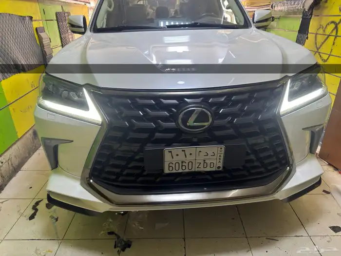 اصلاح لد النهاري لكزس جيب LX570 3