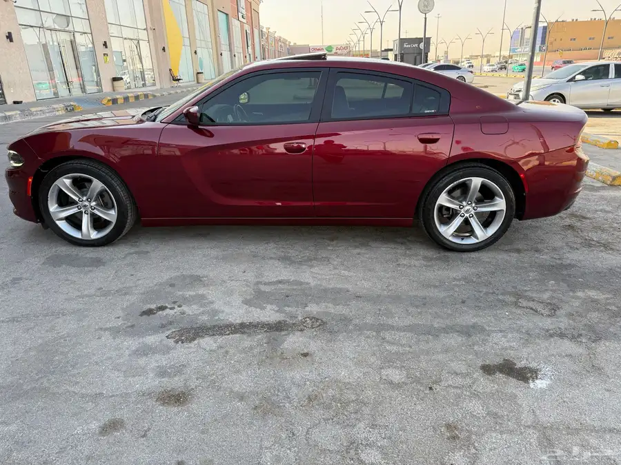تشارجر 2018 SXT PLUS فل كامل 6 سلندر 5