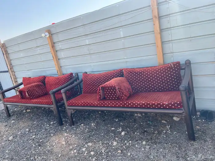 كراسي حديد 3